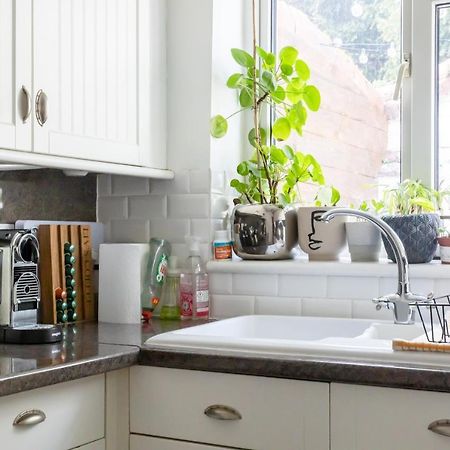 Hereford City - St Owens Terrace - Comfortable & Spacious Well Presented Three Storey House, Perfect For A Weekend Away & Exploring The City On Foot - Hosted By Rentmyhouse Buitenkant foto