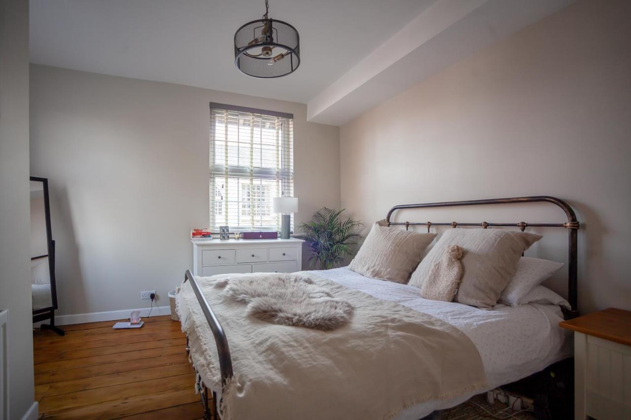 Hereford City - St Owens Terrace - Comfortable & Spacious Well Presented Three Storey House, Perfect For A Weekend Away & Exploring The City On Foot - Hosted By Rentmyhouse Buitenkant foto